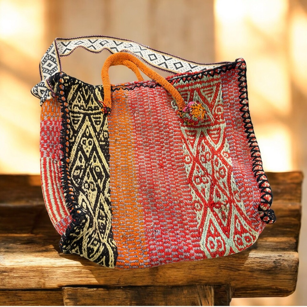 Extra Large Peruvian Handmade Wool Zippered Top Handle Tote with Shoulder Strap